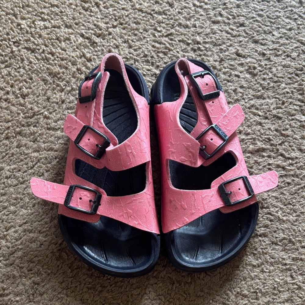 Birki’s Kids Pink Sandals size unknown